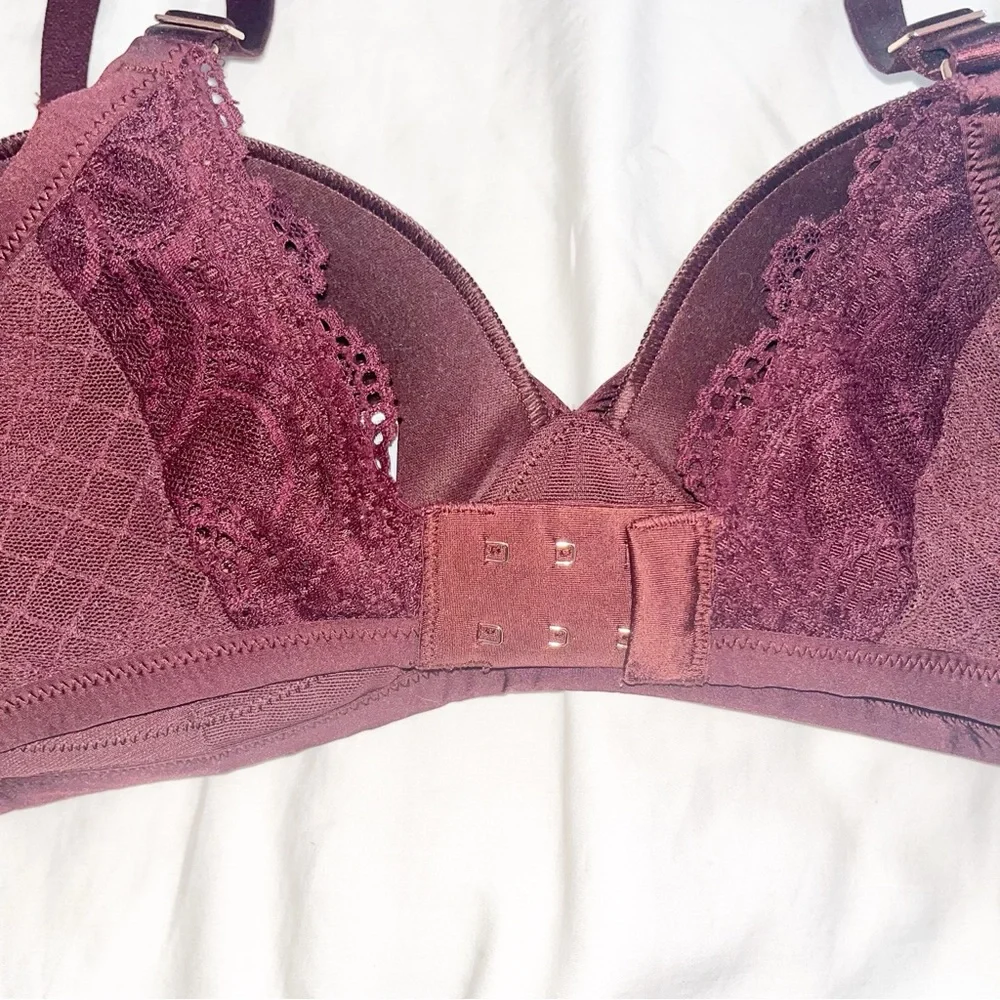 EUC Aerie Sunnie Wireless Lightly Lined Bra BUNDLE of 2 Lace Size 36D